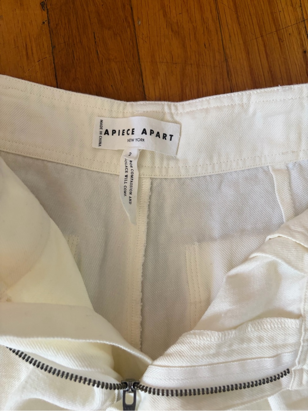 Apiece Apart cotton/linen shorts - Picture 3 of 4